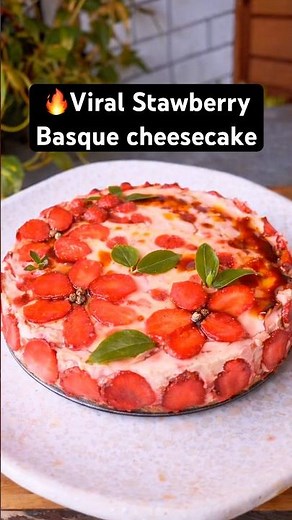 Viral Strawberry Basque Cheesecake Recipe | Burnt Cheesecake | Easy Homemade Dessert 🍓