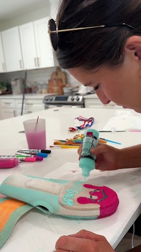 Creative Ice Cream Theme for Baseball Sliding Mitt