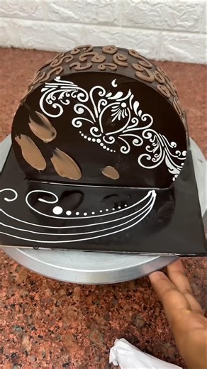 chocolate cake design #viral #cakedecorating #birthdaycake #ytshorts #unitedstates