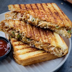 19K views · 172 reactions | Creamy Chicken Grilled Sandwich Recipe | Corner Cooks | Facebook