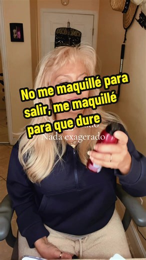 No, siempre me maquillo para salir a veces solo para verme bien mientras limpio la casa un maquillaje sencillo más este setting spray y ya está. La cara se ve natural y el maquillaje se queda en su lugar.#tiktokshopjumpstartsale #settingspray