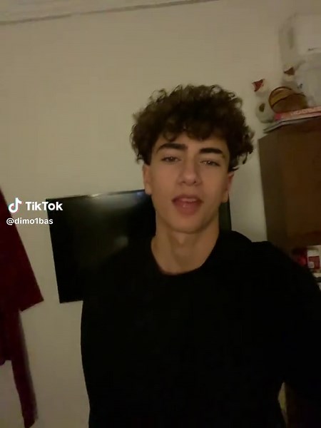 فيديوهات أنشأها 🍁 (@dimo1bas) باستخدام original sound - 𝘬𝘢𝘺