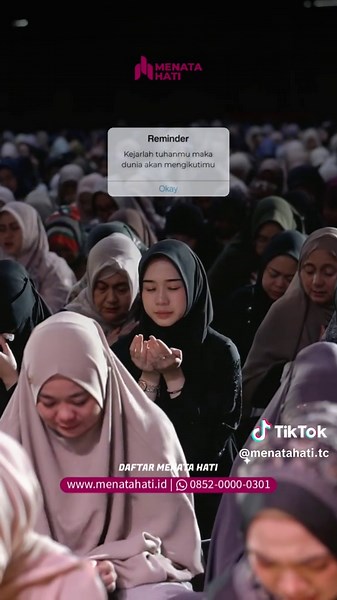 Kejar Tuhanmu, dunia bakal ngejar kamu. Jangan sampai kebalik yaaa🤭 Kadang yang bikin hidup berantakan itu, karena kita lebih sibuk ngejar dunia daripada yang Maha Kuasa. Yuk, bareng-bareng belajar menata hati, biar hidup tenang dan penuh gak salah arah🥰✨ ___________________________ JADWAL EVENT MENATA HATI SELANJUTNYA : Lampung = 29 Juni Jogja = 06 Juli Malang = 13 Juli Serang = 27 Juli Palembang = 03 Agustus Pekanbaru = 10 Agustus Umroh Menata Hati = 18 Oktober Daftar yuk! Klik link di bio y