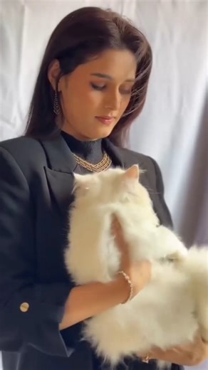 krish🫶🏻 on Instagram: "🤍"