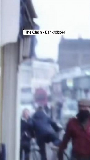 8th August 1980 The Clash released their single ‘Bankrobber’ in the UK #theclash