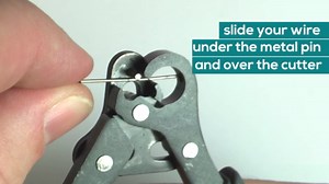 The Beadsmith Original One Step Looper – Create and Trim Consistent 2.25 mm Loops for Jewelry Making, Use With 24-18g Craft Wire (Patented)