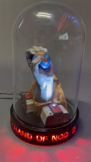 Light up display for the Command & Conquer model also made by me. #commandandconquerremastered