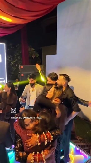 simran Narula with friends #shortvideos #viralvideos #fashion #love