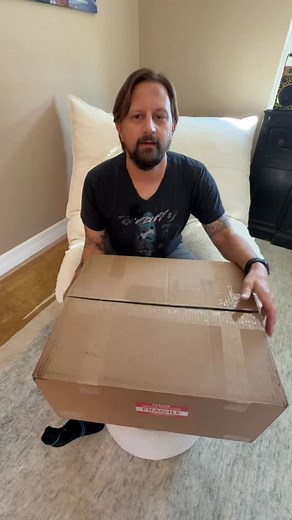 There was a surprise at the door from @disneycruiseline 🥳 We cannot wait to be on board the Disney Destiny very soon! Let us know in the comments if you will be planning a cruise on the Disney Destiny. ⬇️ Gifted/pr #disneycruiseline #disneydestiny #disneycruise | TheTimTracker