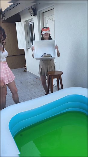 Slime Pool Challenge with Team - Yes or No?
