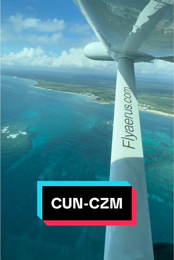 Vuelo espectacular de Cancún a Cozumel con Aerus
