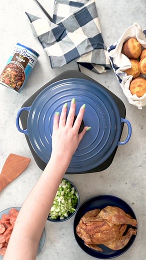 The idea that great gumbo has to be completely homemade is baseless. Add one of our Gumbo Bases into your weekly meal rotations for quick and delicious meals that feed the whole family. | Blue Runner Foods