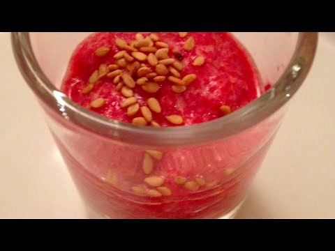 Verrine de mousse de betterave pour l'apéritif