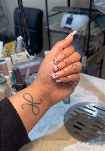 how cute! 💕🖤 #fyp #polkadotnails #nailday #french