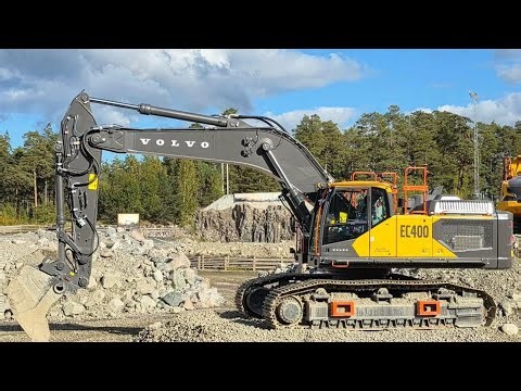 Volvo uses heavy excavators and dump trucks in mining, with excavators lifting materials and trucks