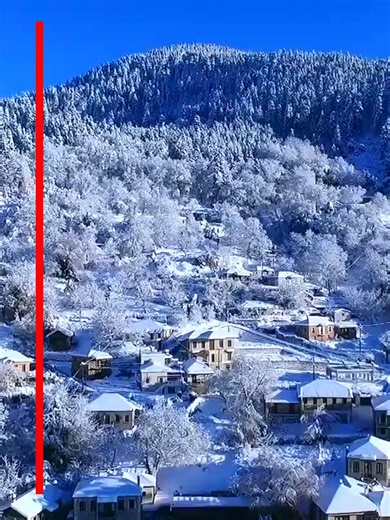 Στο κέντρο της Ελλάδας, περιτριγυρισμένος από δάση και ψηλά βουνά, ο Δήμος Καρπενησίου προσφέρει μία μοναδική εμπειρία περιήγησης, δράσης και περιπέτειας, ξεκούρασης και χαλάρωσης, 365 ημέρες το χρόνο. στορικά μνημεία, λαογραφικά μουσεία, μοναστήρια και εκκλησίες ανέγγιχτες από το χρόνο βρίσκονται κρυμμένα μέσα στο απαράμιλλης ομορφιάς φυσικό περιβάλλον. Οι δραστηριότητες στη φύση, η σπουδαία ιστορία, οι μακρόβιες παραδόσεις, οι γαστρονομικές απολαύσεις, η ζεστή φιλοξενία είναι αυτά που μετατρέπ