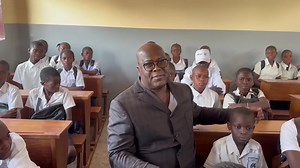 399K views · 10K reactions | #RDC : Hier sous les pailles aujourd’hui dans des salles de classe. EP Akili 2, territoire de Kasenga, Haut-Katanga rénovée dans le cadre du PDL145 No comment ! | InfosPlus RDC | Facebook
