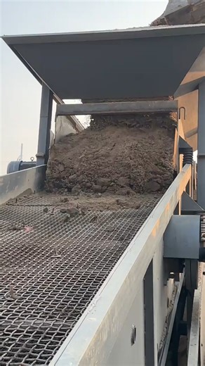 Screening equipment on Instagram: "Vibrating Screen Manufacturer for Complete Sand & Aggregate Production Lines As a professional vibrating screen manufacturer, we provide reliable and efficient vibrating sand screening machines and complete sand & aggregate production line equipment for industrial applications. Our vibrating screens are designed for high efficiency, stable operation, and long service life, ensuring accurate screening and smooth material flow throughout the entire sand productio