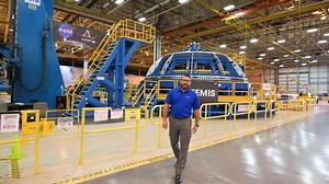 1K views · 89 reactions | At the NASA Michoud Assembly Facility, technicians are building the stages of NASA's Space Launch System that will send Artemis to the Moon — and it's the setting for our latest episode of Rocket Science in 60 Seconds! Watch the full series on YouTube >> go.nasa.gov/2UhjyUt | NASA's Marshall Space Flight Center | Facebook