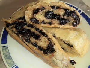 CURRANTS ROLL RECIPE - TRINIDAD