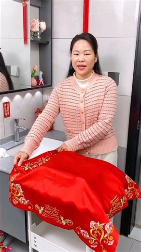 Wall-mounted storage box – you can tell how useful this is just by looking at it.