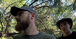 „7 vs. Wild“-Start auf YouTube: Auftaktfolge schockiert direkt mit heftigem Anblick