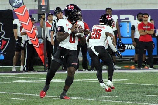 Austin Peay football dominates Utah Tech 42-10 for first conference victory