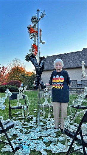 26K views · 9.9K reactions | Granny’s Halloween Dance Party Decorations  #halloween #trickortreat #spooky #dance | Ross Smith | Facebook