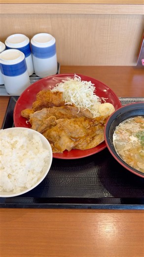 かつや 大判生姜焼きとチキンカツの合い盛り定食(トリプル)(ご飯大盛・とん汁大) Katsuya Ginger pork stir-fry and chicken cutlet set meal
