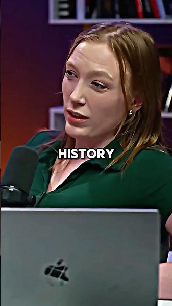 Joe Rogan WATCHES Pearl Davis SHUTTING DOWN Feminist on Basic History