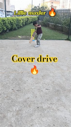 Future Ka Little Master Loading! 😳🏏 Perfect Timing Shot