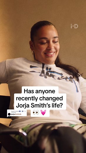 Replying to @amelia🧿🤍🪬🫧 She’s in love loveeee 👀 #jorjasmith #jorjasmithedit #relationships #love