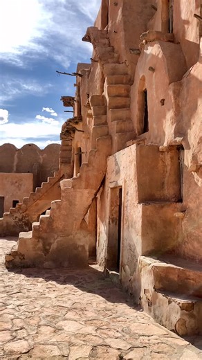 Exploring Berber Village in Tataouine: Star Wars Filming Location | Tunisia Travel Vlog