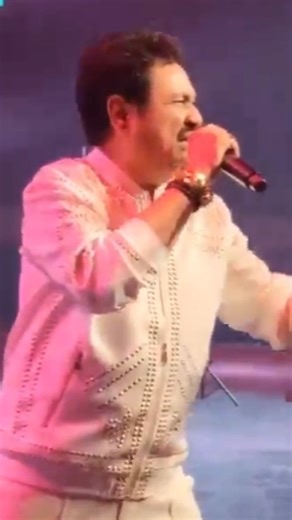 Teri adao pe marta hu love tujhe love Mai karta hu#hindisong #kumarsanusong #alkayagniksong