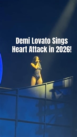 Demi Lovato sings Heart Attack in 2026! #demilovato #heartattack #concert #shorts #fyp #music