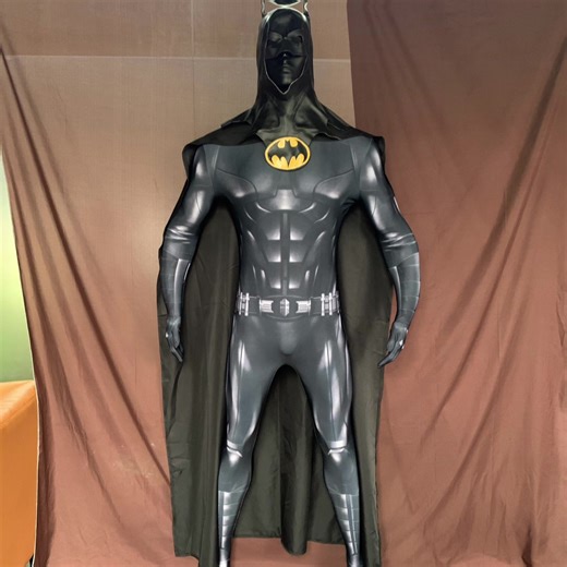 POV: You Finally Got the Batman Bodysuit 🦇 Some heroes wear capes. Some heroes wear armor. And some show up in a powerful Batman Bodysuit ready to protect the city. 🌙 If you had this suit, what would be the first thing you’d do? 👀 🦇 Patrol Gotham 📸 Take epic cosplay photos 😂 Scare your cosplayer friends Comment below! Bodysuit Link: https://www.chaorenbuy.com/products/superhero-bat-style-man-costume-bodysuit-bruce-wayne-michael-keaton-suit-cosplay #chaorenbuybatman #batmancostume #batman #