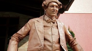 Living Statue Fully Composed By Actor-mime Stock Footage Video (100% Royalty-free) 1040114015 | Shutterstock