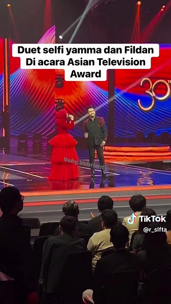 Duet Selfi Yamma dengan Fildan di Asian Television Awards