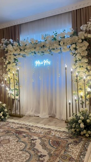 . “Turning wedding dreams into breathtaking realities ✨ Because every love story deserves a stunning setting.” | 3Cheer