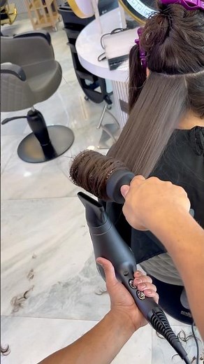 Perfect Blow Dry after hair cut 💇‍♀️ | Blow dryer #foryou #growthmindset #shorts #ilovemyhair #yt