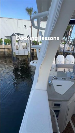 Check out my videos smcboatingacademy instagram #boating #docking #boatdocking #dock #reverse #short