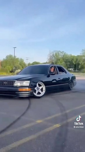 LS400Club on Instagram: "Owner  @jnor711 #lexusls400#ls400mafia#ls400nation#lexusviplounge#ls400club#explorepage#ls400drift #stancenation #toyotalexusfamily#lexusgallery #staticlife #vipnation #ls400build #slammedsociety #staticclub#staticlexus#landyachtz#1uz#celsior#ucf10vip#ucf20# #lexus #ls400 #ucf10 #ucf20 #bippu #vip#toyota#lexusls400 #bippu #japanluxury #sedanmafia"