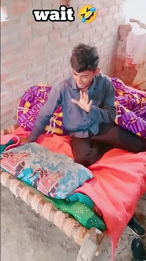 मुर्गा ने सुबह मे जगाया 🥰🤣 / if you have laughed at her / #shortvideo #youtubeshorts #shorts #comedy