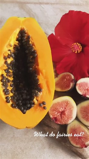 What do fairies eat? 🧚✨🧚 #fairy #fairyfood #fruit #fruitart #juicy #fruitfairy #hibiscus #papaya #figs #hawaiigrown #fromtheland #local #harvest