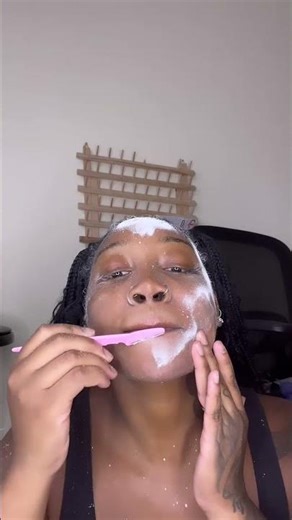 Achieve Smooth Skin: A Simple Guide to At-Home Dermaplaning#dermaplaning #athomefacial