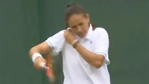 Wardrobe malfunction ruins Aussie’s hopes at Wimbledon