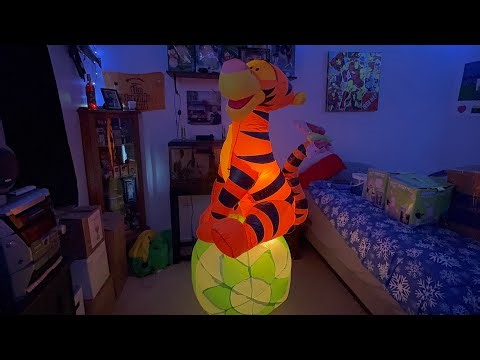 Gemmy 2004 6ft inflatable Tigger on Easter egg