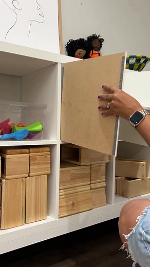 IKEA Kallax single shlef insert. This $15 insert can upgrade any basic Kallax cube storage unit allowing you to stack smaller bins eliminating the wasted space. Article Number 204.237.20. #ikeakallax #ikeakallaxhacks #kallaxhack #toystorage #toystoragehacks #toystoragesolution #toystoragesystems