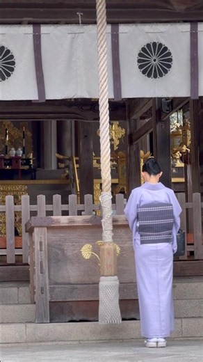 Exploring Kyoto in a Kimono! [Kyoto's Oldest Shrine: Matsunoo-taisha] #Kimono #shorts