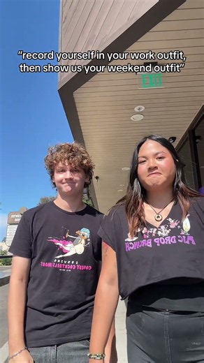 Server Life | work outfit vs weekend outfit | #serviceindustry